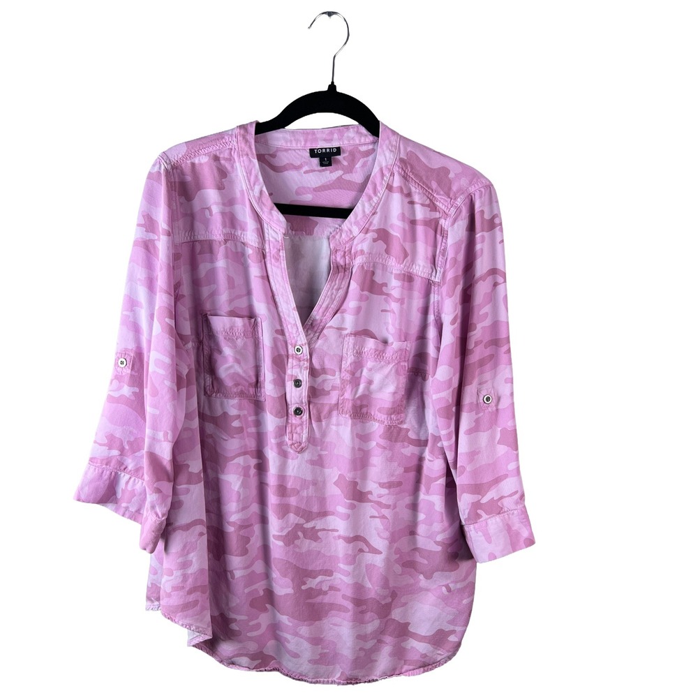 Torrid Pink Camo Button Henley Tunic Top 2020s Women's 1XL Streetwear